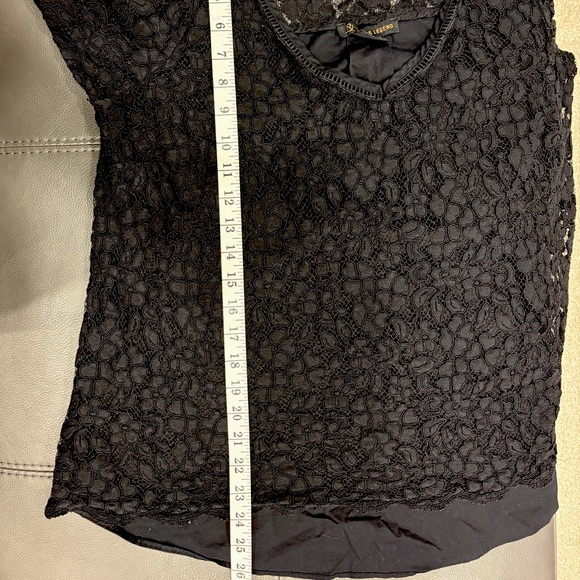 🍀4 for $25🍀 

Black lace/appliqué blouse - Picture 11 of 11
